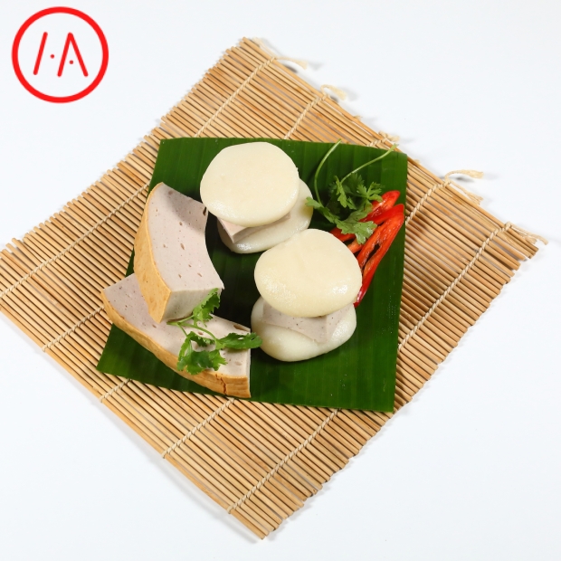 Bánh dày kẹp chả