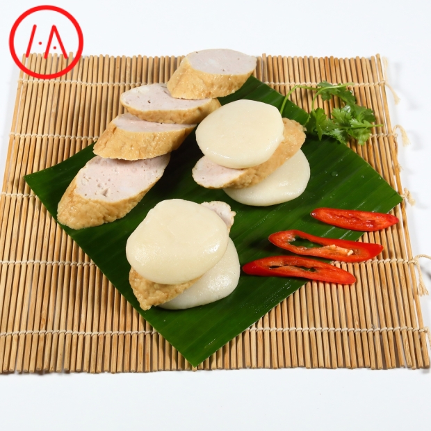 Bánh dày kẹp chả